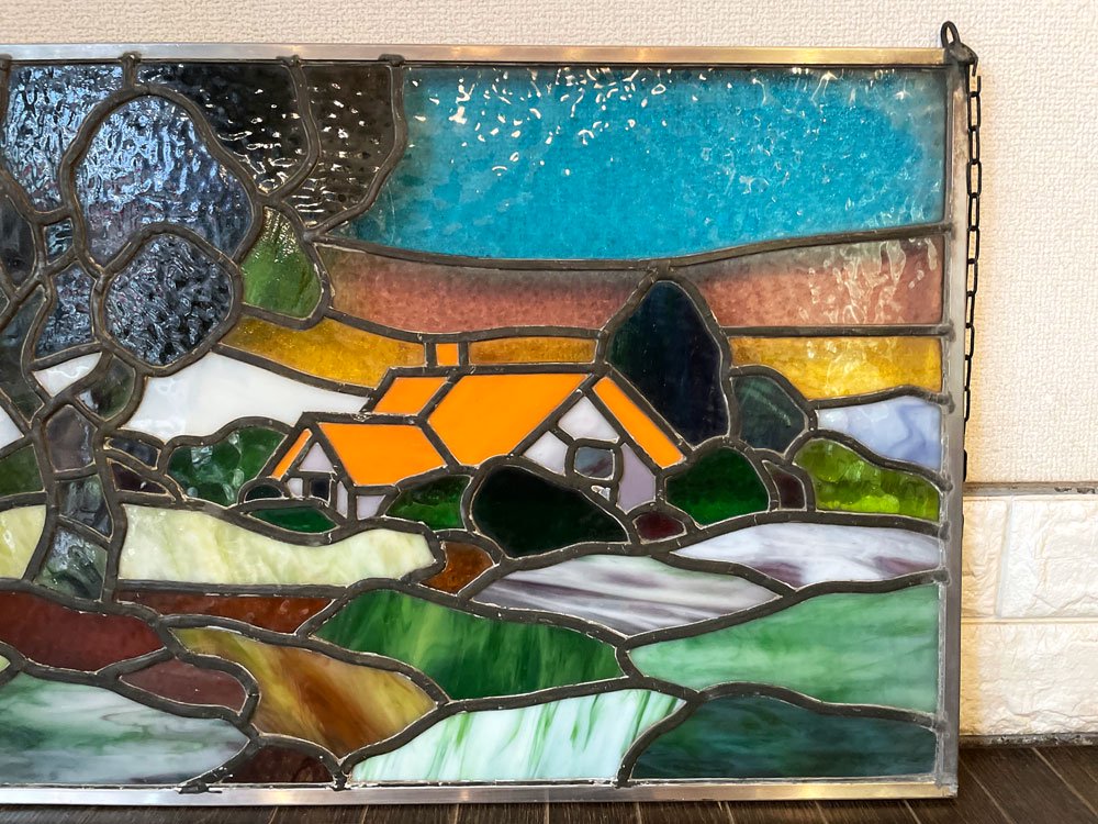 ステンドグラス 風景 家 グラスアート ウォールデコ 壁飾り 73×41cm クラシカルスタイル B ◎