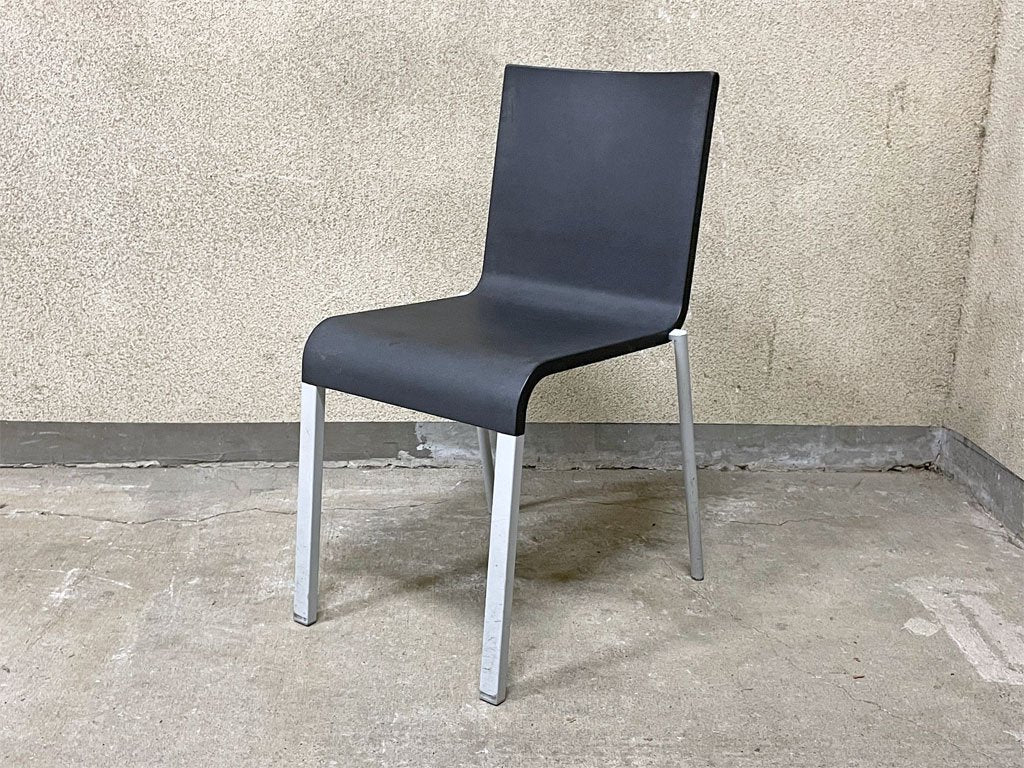 ヴィトラ vitra. ゼロスリー .03 ダイニングチェア スタッキングチェア C ベーシックダーク Maarten Van Severen 定価70,400円程 〓