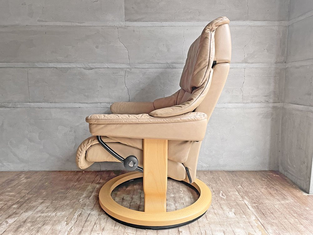 エコーネス EKORNES ストレスレスチェア Stressless レノ RENO リクライニングチェア＆オットマン Mサイズ サンドベージュ ノルウェー♪