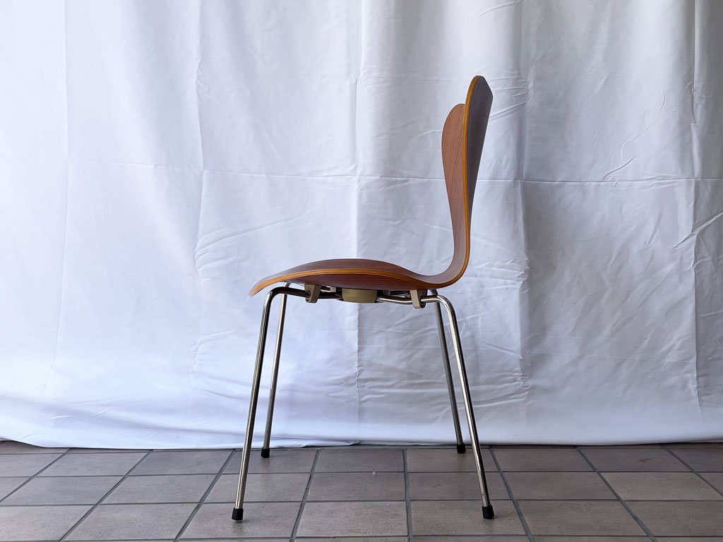 フリッツハンセン Fritz Hansen セブンチェア Seven Chair アルネヤコブセン Arne Jacobsen ナチュラル ウォールナッツ材 北欧家具 ◇