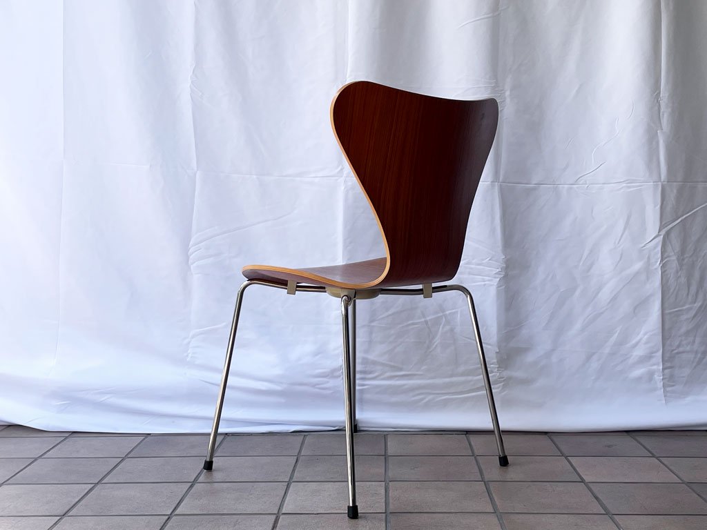 フリッツハンセン Fritz Hansen セブンチェア Seven Chair アルネヤコブセン Arne Jacobsen ナチュラル ウォールナッツ材 北欧家具 ◇