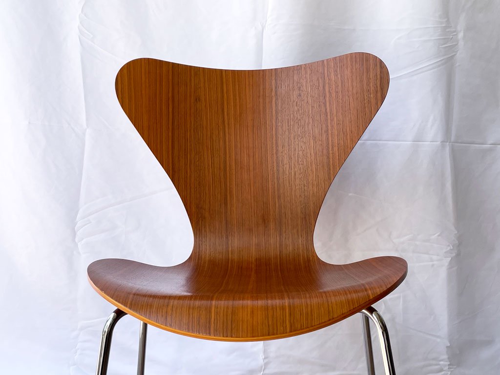 フリッツハンセン Fritz Hansen セブンチェア Seven Chair アルネヤコブセン Arne Jacobsen ナチュラル ウォールナッツ材 北欧家具 ◇