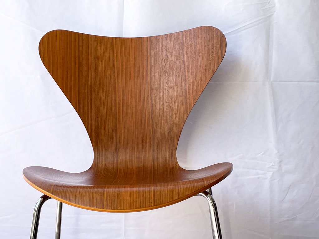 フリッツハンセン Fritz Hansen セブンチェア Seven Chair アルネヤコブセン Arne Jacobsen ナチュラル ウォールナッツ材 北欧家具 ◇