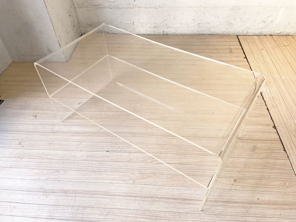 アクリル プラスチックテーブル ローテーブル クリア AVボード テレビボード スペースエイジ ミッドセンチュリー モダンデザイン 定価 ￥16,800-★