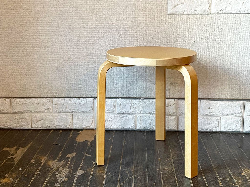 アルテック Artek スツール Stool 60 バーチ無垢材 ハニーステイン 3本脚  アルヴァ・アアルト フィンランド 北欧家具 ◎