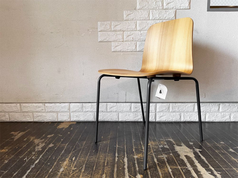 バイインテリアズ by interiors エフシーチェア FC ダイニングチェア スタッキングチェア 杉材 スチール脚 定価￥53,900- C ◎