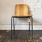 バイインテリアズ by interiors エフシーチェア FC ダイニングチェア スタッキングチェア 杉材 スチール脚 定価￥53,900- C ◎