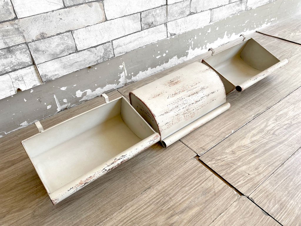 ビンテージスタイル Vintage Style アイアン 壁掛けプランター ペイント クラシカル シャビーシック テラス ガーデン ●