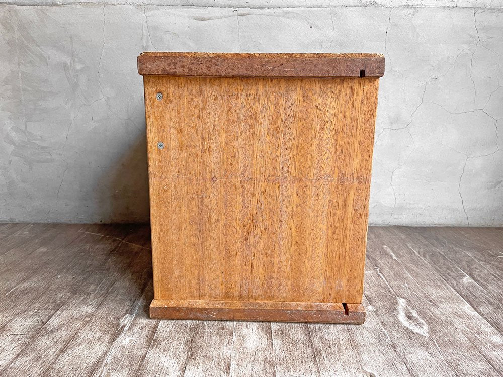 古い木味の踏み台 ディスプレイボックス ビンテージ 木味 ボックスシェルフ レトロ 木箱 ♪