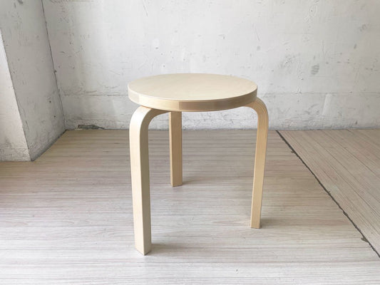 アルテック artek スツール60 Stool60 バーチ材 3本脚 アルヴァ・アアルト ナチュラルラッカー 2022年製 北欧家具 ★