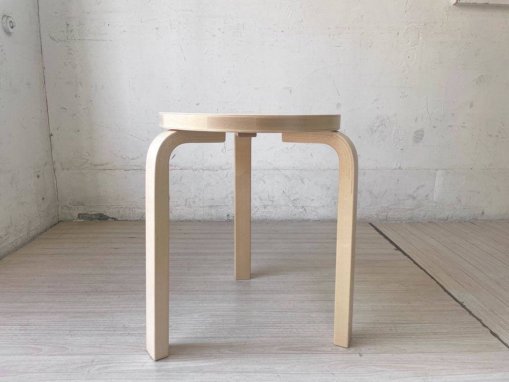 アルテック artek スツール60 Stool60 バーチ材 3本脚 アルヴァ・アアルト ナチュラルラッカー 2022年製 北欧家具 ★