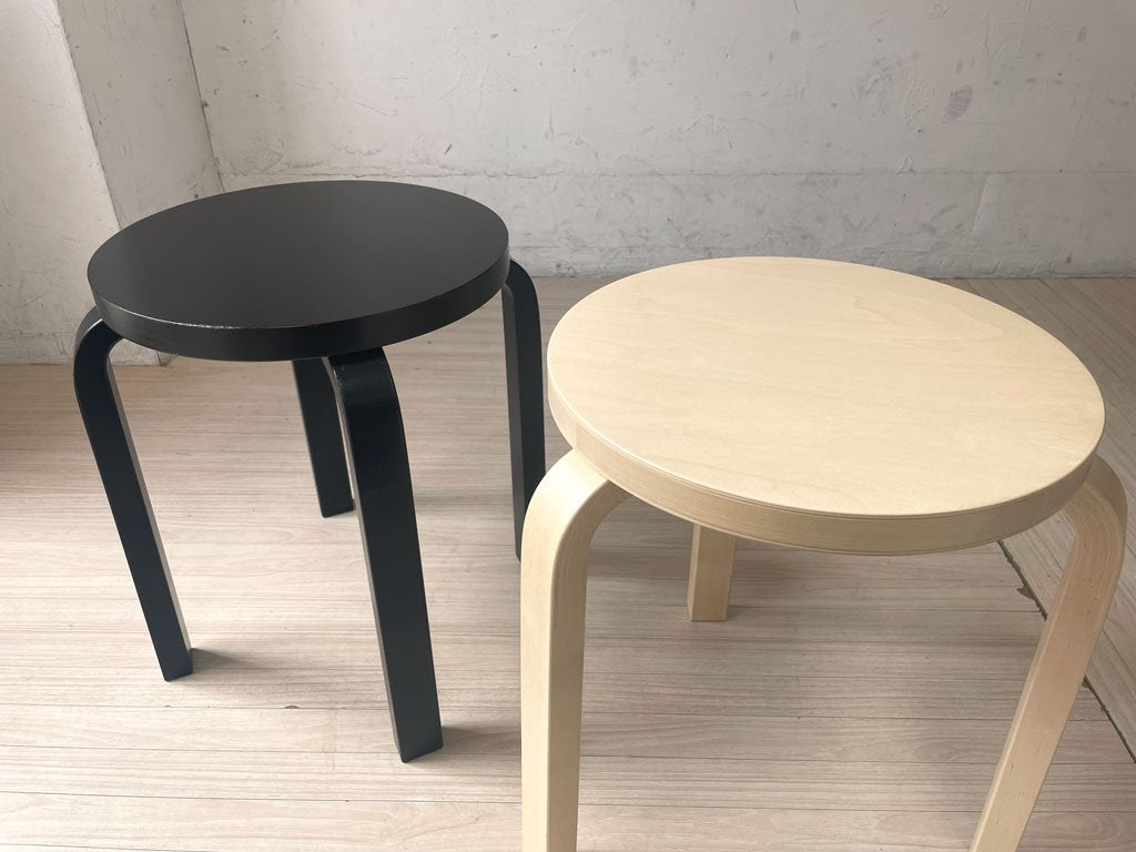 アルテック artek スツール60 Stool60 バーチ材 3本脚 アルヴァ・アアルト ナチュラルラッカー 2022年製 北欧家具 ★