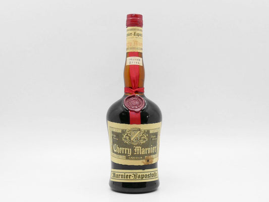 チェリーマルニエ cherry marnier リキュール チェリーブランデー700ml 24％ 酒 未開栓 ●