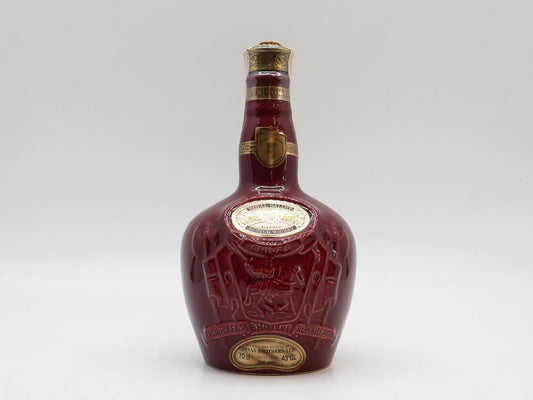 シーバスリーガル CHIVAS REGAL ロイヤルサルート ROYAL SALUTE スコッチウィスキー 21年 700ml 43％ 赤 陶器 酒 箱無し 未開栓 ●