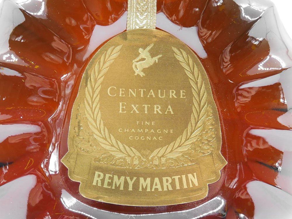 レミーマルタン REMY MARTIN セントーエキストラ CENTAURE EXTRA ウイスキー グリーンボトル 700ml 箱付き 酒 未開栓 ●