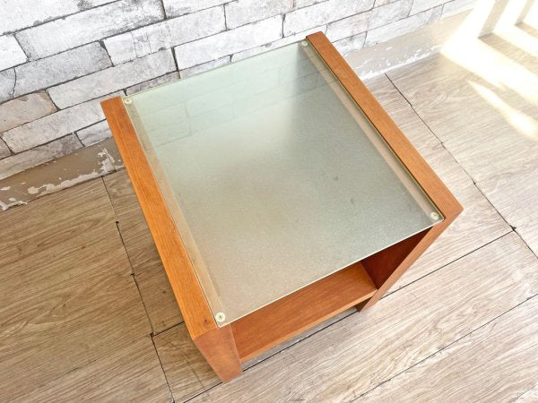 広松木工 ベロイデア VEROIDEA ガラス天板 サイドテーブル ナイトテーブル モダン ミニマル ●
