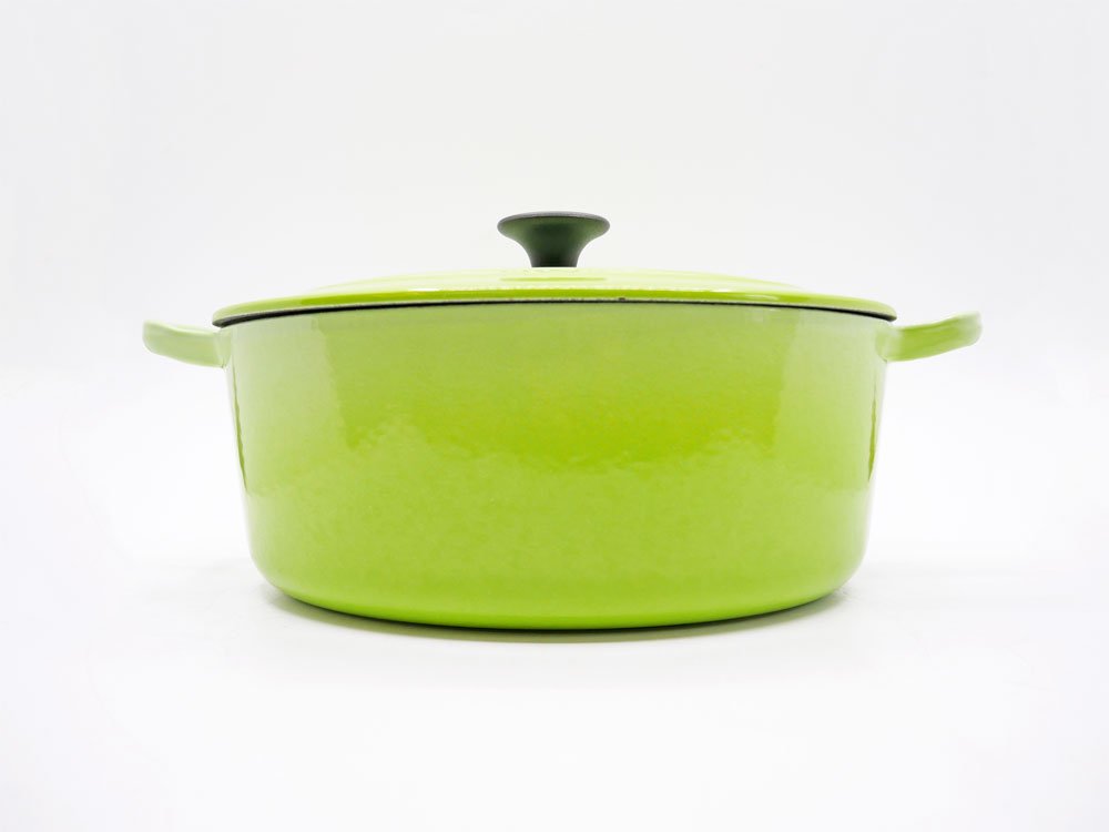 ルクルーゼ LE CREUSET ココットオーバル 25cm フルーツグリーン 廃番カラー 両手鍋 鋳物 フランス 定価￥37,400- 現状特価品 ●