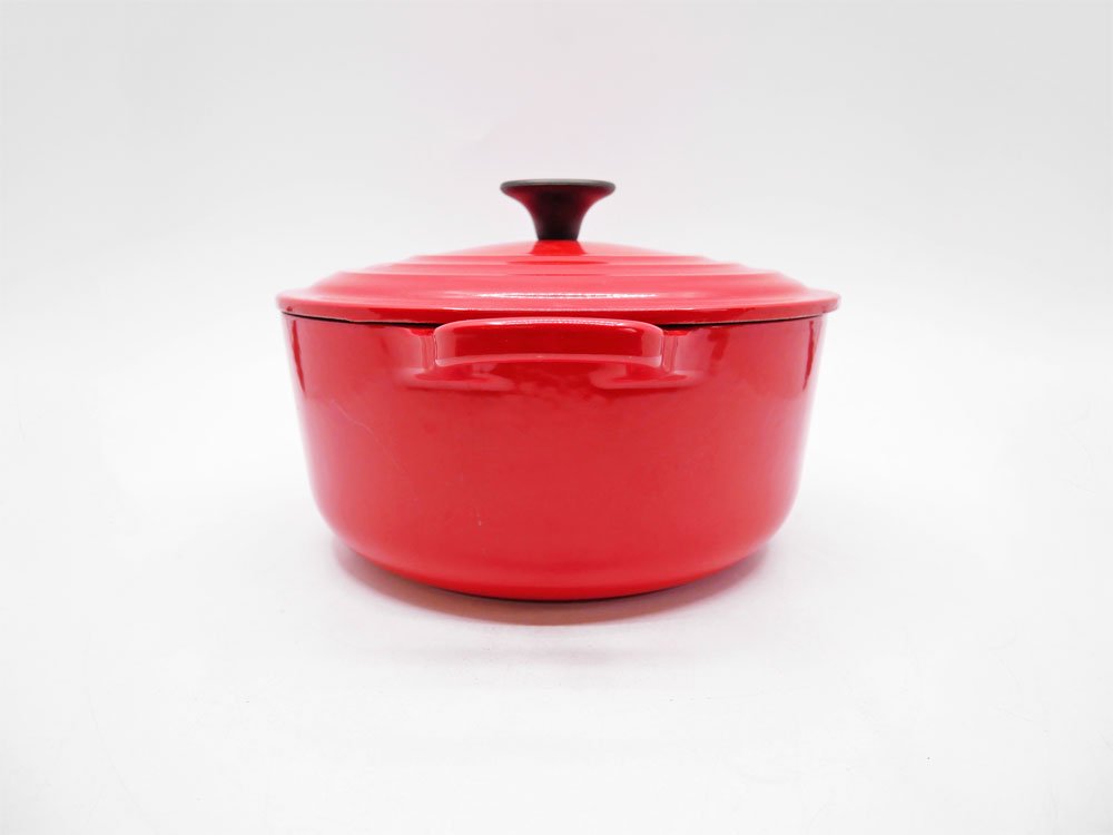 ルクルーゼ LE CREUSET ココットロンド 20cm チリレッド 廃番カラー 両手鍋 鋳物 フランス 参考定価￥33,000- ●