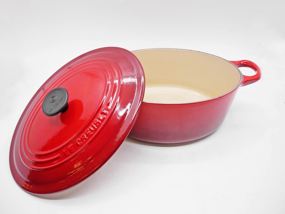 ルクルーゼ LE CREUSET ココットオーバル 25cm チェリーレッド 両手鍋 鋳物 フランス 定価￥37,400- ●