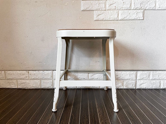 リオン LYON ファクトリースツール FACTORY STOOL Sサイズ プッティーホワイト Putty white プレスウッドシート インダストリアル P.F.S取扱 廃番 A ◎