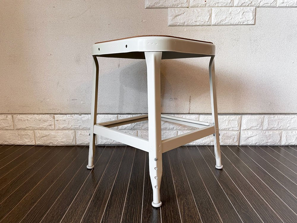 リオン LYON ファクトリースツール FACTORY STOOL Sサイズ プッティーホワイト Putty white プレスウッドシート インダストリアル P.F.S取扱 廃番 B ◎