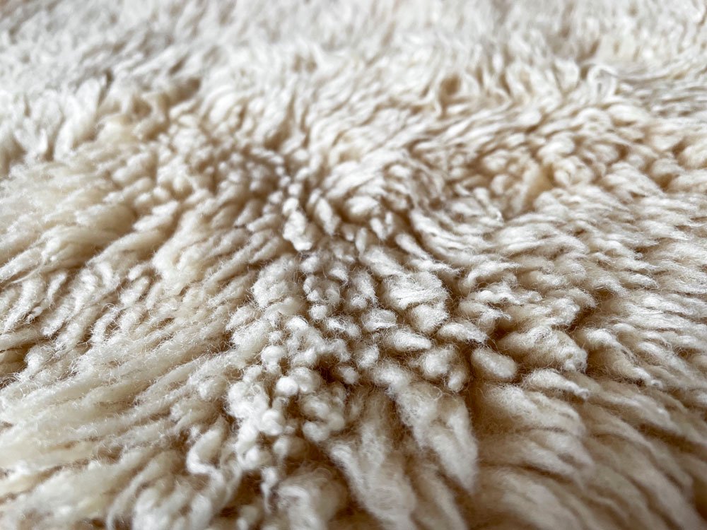 シープスキン SHEEPSKIN ムートンラグ ピースラグ 95×73cm 長毛 羊毛 アイボリー系 天然色 ◎