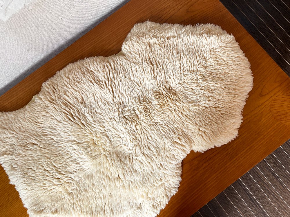 シープスキン SHEEPSKIN ムートンラグ ピースラグ 95×73cm 長毛 羊毛 アイボリー系 天然色 ◎