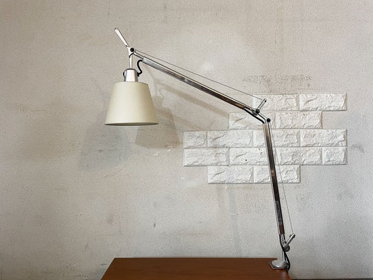 アルテミデ Artemide トロメオ Tolomeo バスキュランテ BASCULANTE TAVOLO テーブルライト クランプ式 パーチメントペーパーシェード ミケーレ・デ・ルッキ ◎