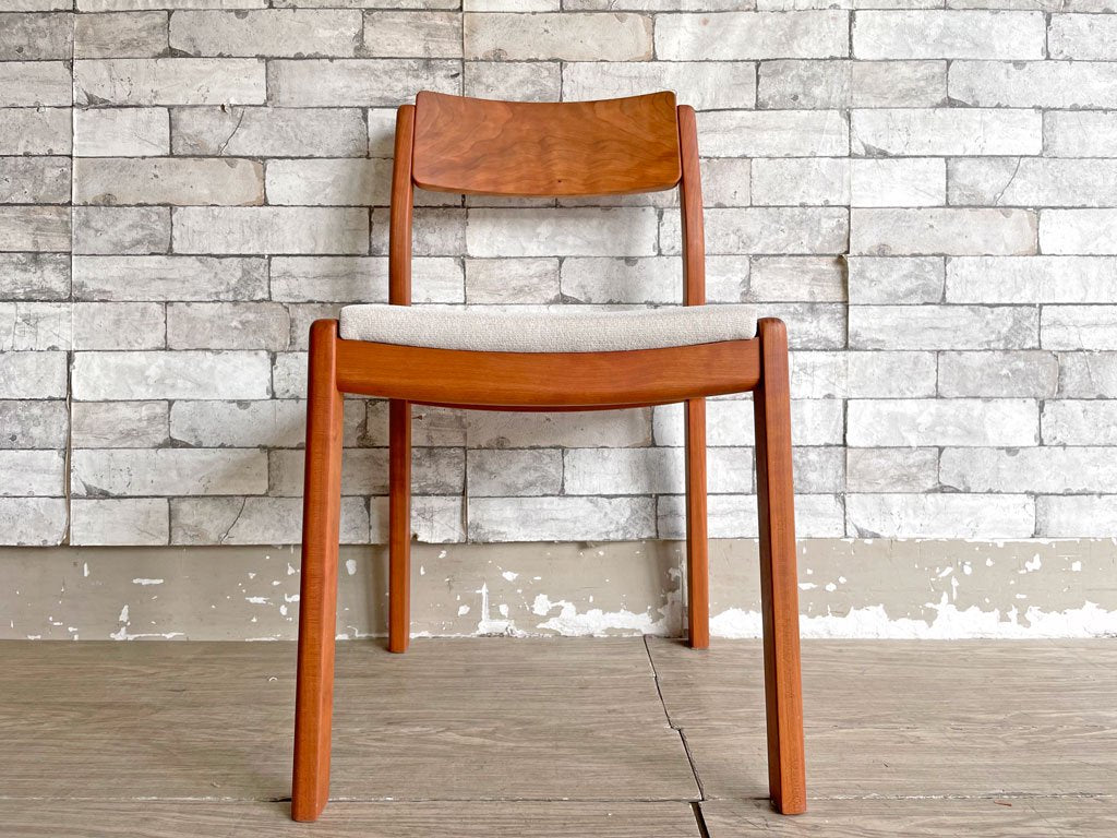 ヤクモ家具製作所 ビーグルチェア Beagle chair チェリー無垢材 ファブリッククッション ベージュ 堀 達哉 HORI design 定価\41,250- B ●