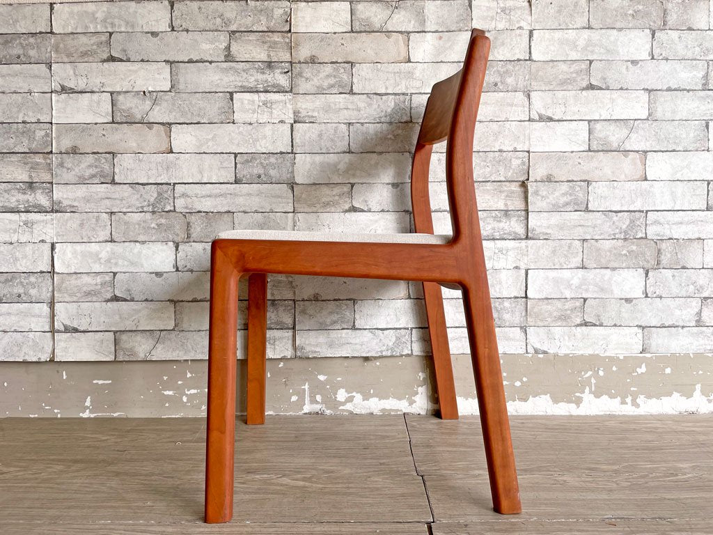 ヤクモ家具製作所 ビーグルチェア Beagle chair チェリー無垢材 ファブリッククッション ベージュ 堀 達哉 HORI design 定価\41,250- B ●