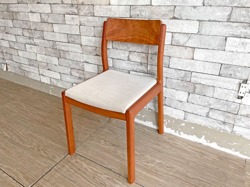 ヤクモ家具製作所 ビーグルチェア Beagle chair チェリー無垢材 ファブリッククッション ベージュ 堀 達哉 HORI design 定価\41,250- C ●