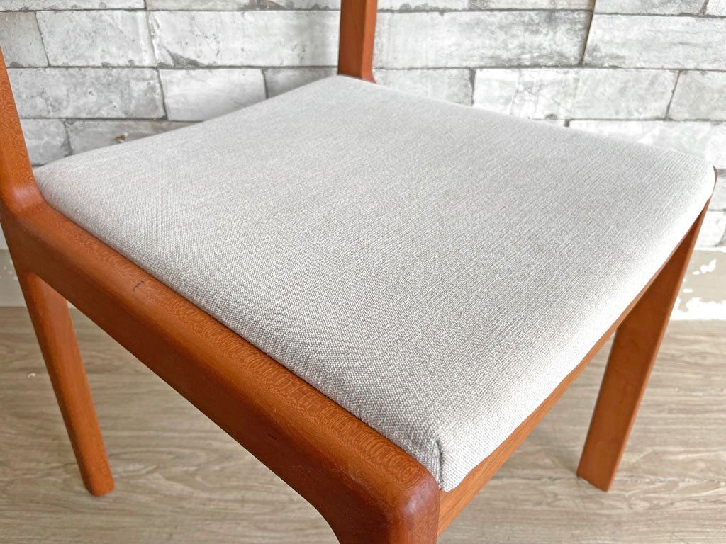 ヤクモ家具製作所 ビーグルチェア Beagle chair チェリー無垢材 ファブリッククッション ベージュ 堀 達哉 HORI design 定価\41,250- C ●