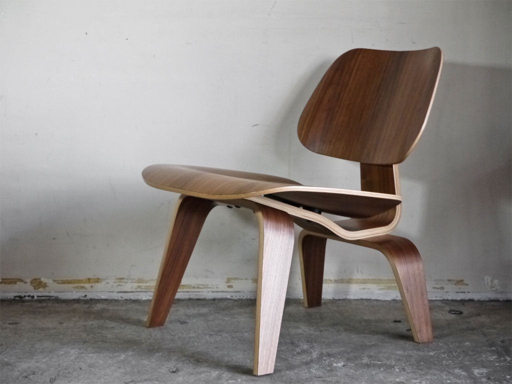 ハーマンミラー Herman Miller LCW ラウンジチェア ウッドレッグ Molded Plywood Lounge Chair ウォールナット C&Rイームズ ミッドセンチュリー ■