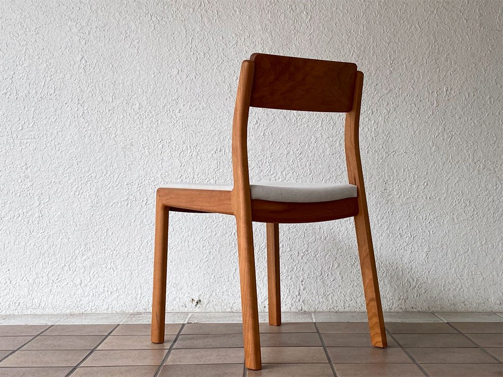 ヤクモ家具製作所 ビーグルチェア Beagle chair チェリー無垢材 ファブリッククッション グレー 堀達哉 HORI design 定価\41,250- B ◇