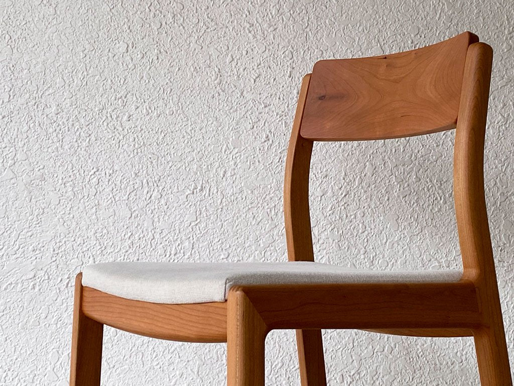 ヤクモ家具製作所 ビーグルチェア Beagle chair チェリー無垢材 ファブリッククッション グレー 堀達哉 HORI design 定価\41,250- A ◇
