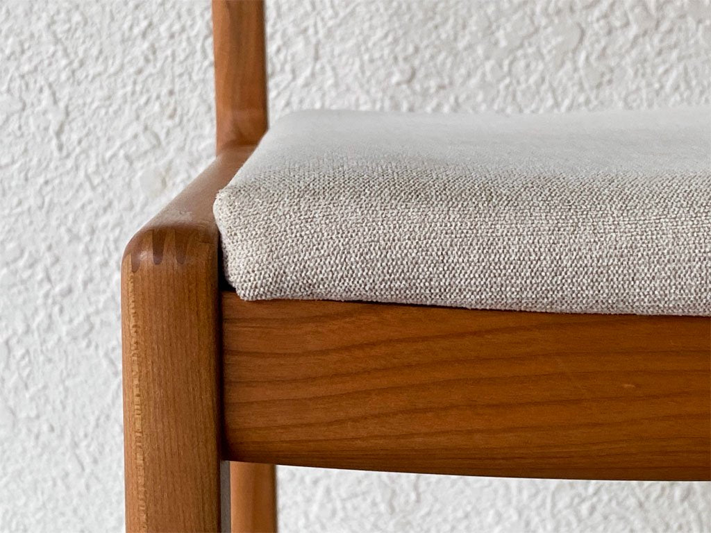 ヤクモ家具製作所 ビーグルチェア Beagle chair チェリー無垢材 ファブリッククッション グレー 堀達哉 HORI design 定価\41,250- A ◇