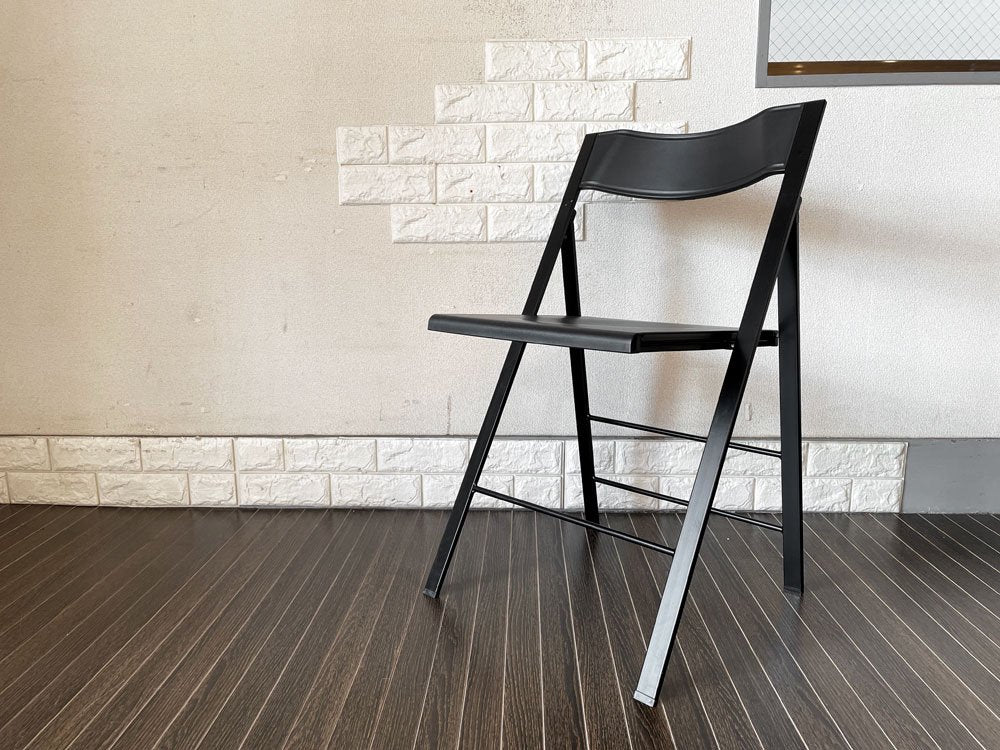 アエラデリック AREA declic ポケットチェア Pocket Chair 折りたたみチェア ブラック ポリプロピレン製 イタリア モダンデザイン 定価￥17,600- ◎