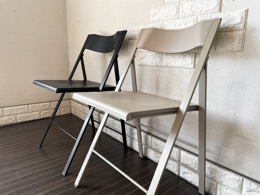 アエラデリック AREA declic ポケットチェア Pocket Chair 折りたたみチェア ブラック ポリプロピレン製 イタリア モダンデザイン 定価￥17,600- ◎