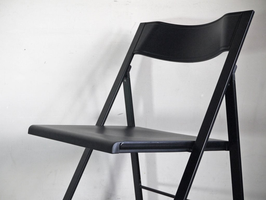 エリアデクリック AREA declic ポケットカラー Pocket Color Chair フォールディングチェア ブラック ポリプロピレン イタリアンモダン ■