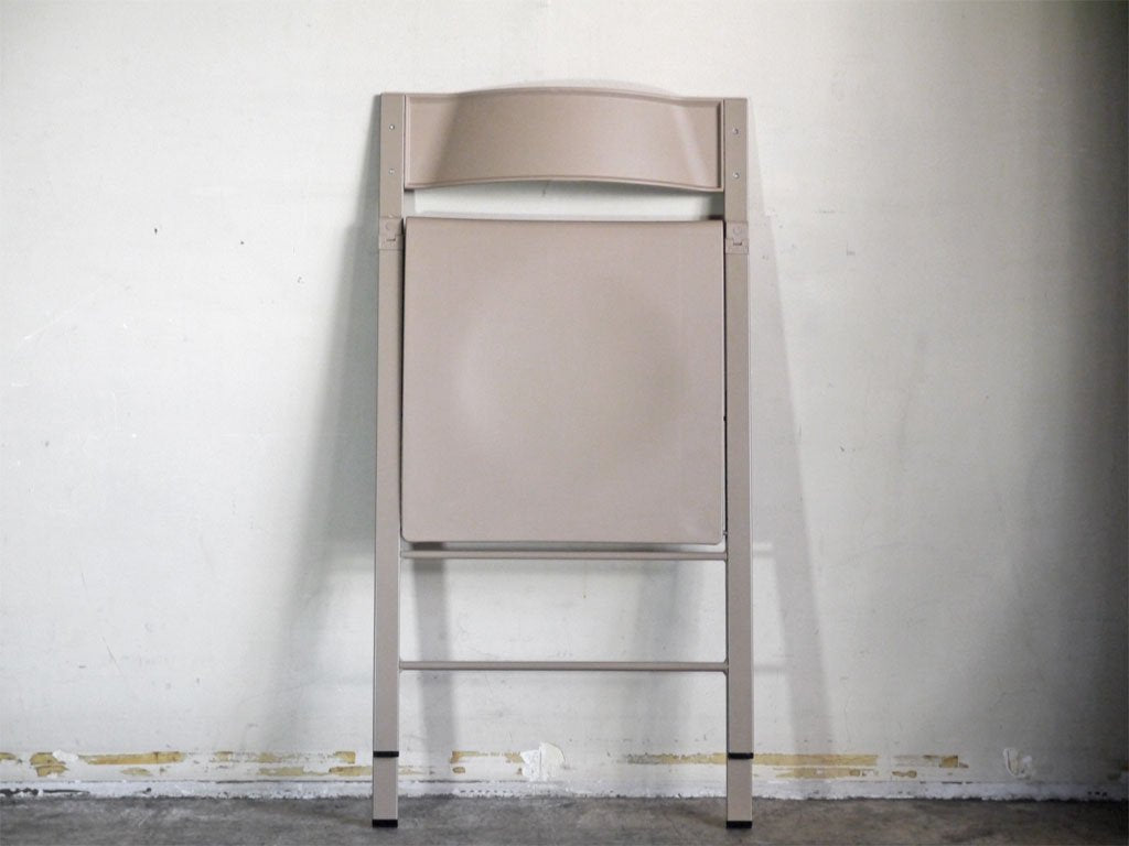 エリアデクリック AREA declic ポケットカラー Pocket Color Chair フォールディングチェア ベージュ ポリプロピレン イタリアンモダン ■