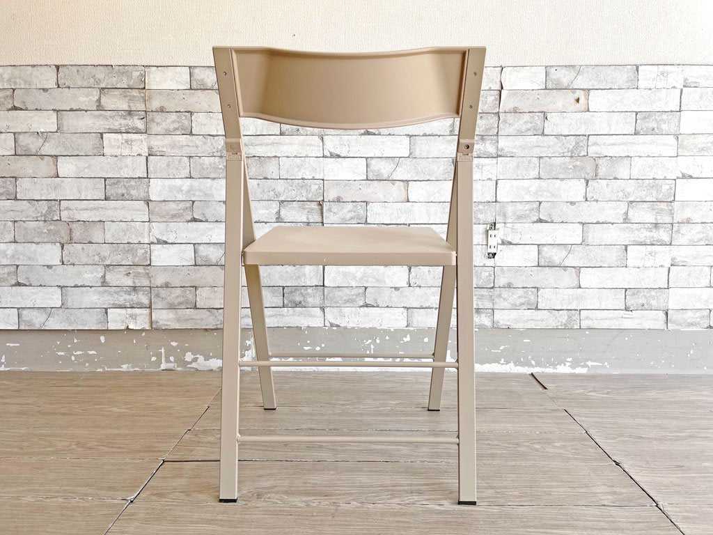 エリア・デクリック AREA declic ポケットチェア Pocket Chair  折りたたみチェア ポリプロピレン製 ベージュ イタリア モダンデザイン 定価￥17,600- A ●
