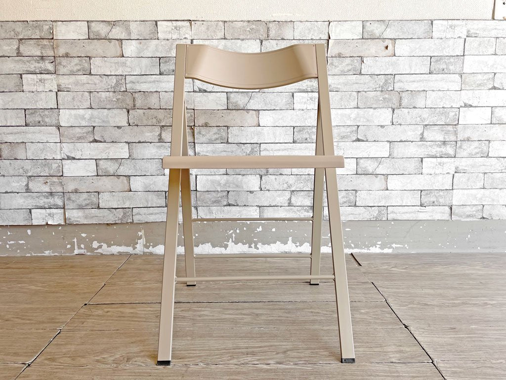 エリア・デクリック AREA declic ポケットチェア Pocket Chair  折りたたみチェア ポリプロピレン製 ベージュ イタリア モダンデザイン 定価￥17,600- B ●