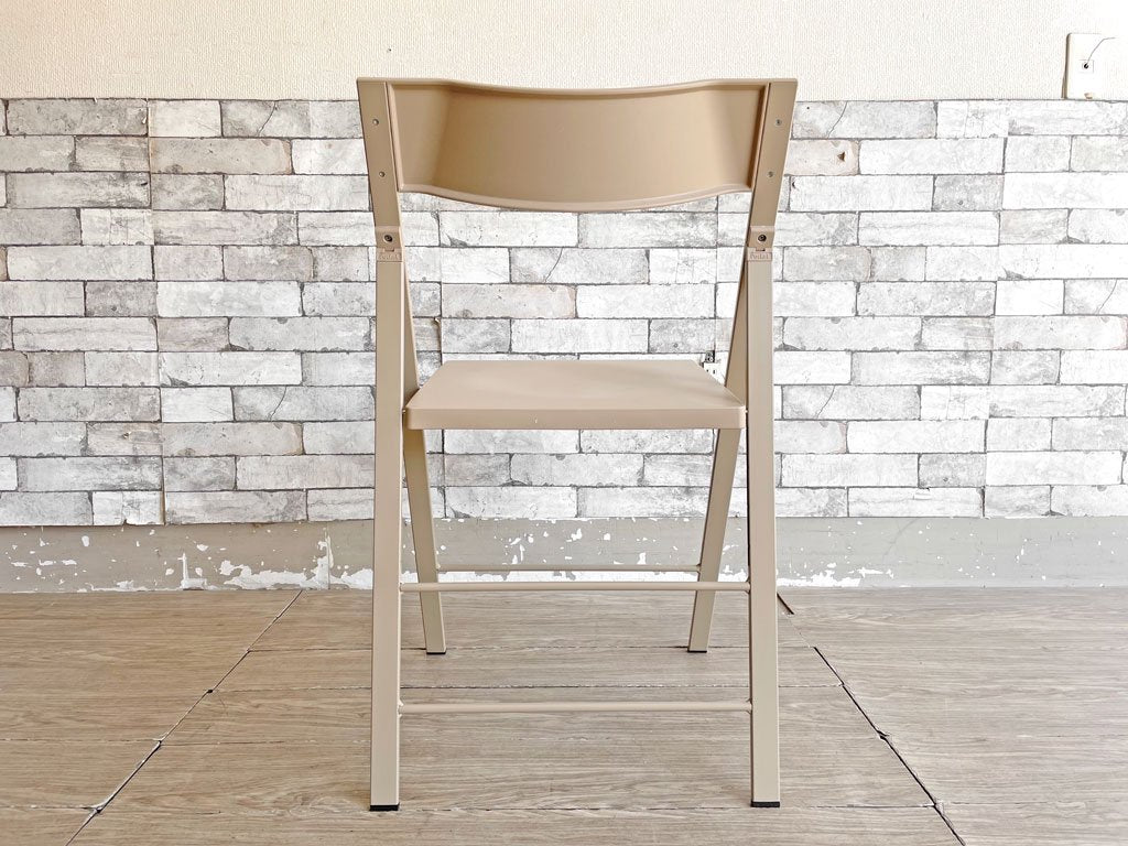 エリア・デクリック AREA declic ポケットチェア Pocket Chair  折りたたみチェア ポリプロピレン製 ベージュ イタリア モダンデザイン 定価￥17,600- B ●