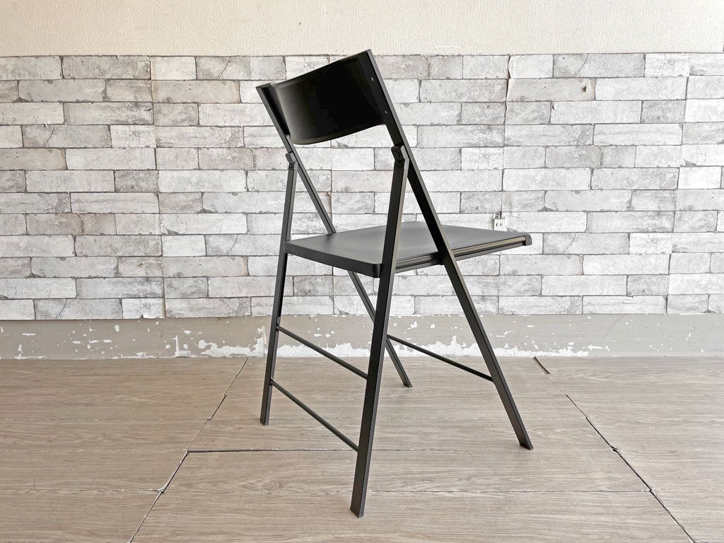 エリア・デクリック AREA declic ポケットチェア Pocket Chair  折りたたみチェア ポリプロピレン製 ブラック イタリア モダンデザイン 定価￥17,600- ●