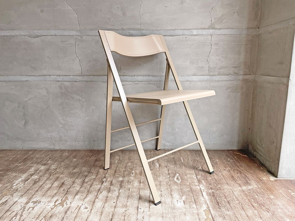 エリア・デクリック AREA declic ポケットチェア Pocket Chair 折りたたみチェア ポリプロピレン製 ベージュ イタリア モダンデザイン 定価￥17,600- B♪