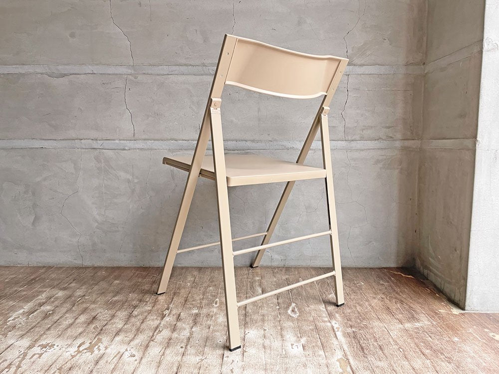 エリア・デクリック AREA declic ポケットチェア Pocket Chair 折りたたみチェア ポリプロピレン製 ベージュ イタリア モダンデザイン 定価￥17,600- B♪