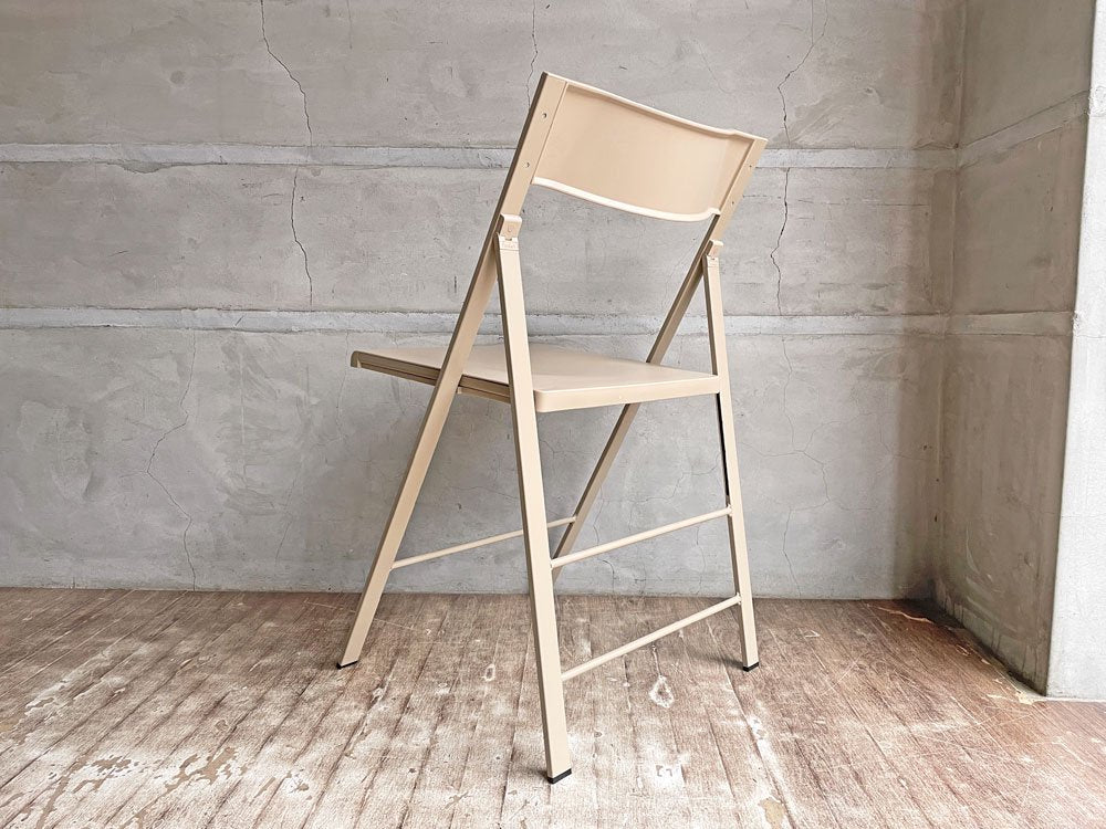 エリア・デクリック AREA declic ポケットチェア Pocket Chair 折りたたみチェア ポリプロピレン製 ベージュ イタリア モダンデザイン 定価￥17,600- A♪