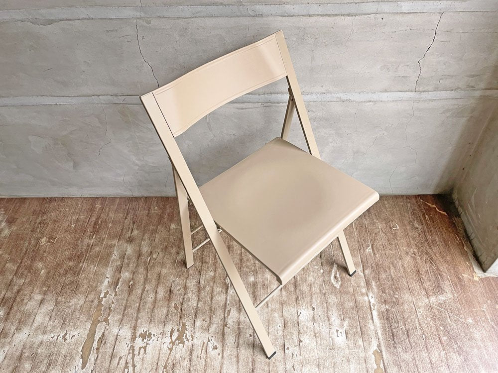 エリア・デクリック AREA declic ポケットチェア Pocket Chair 折りたたみチェア ポリプロピレン製 ベージュ イタリア モダンデザイン 定価￥17,600- A♪