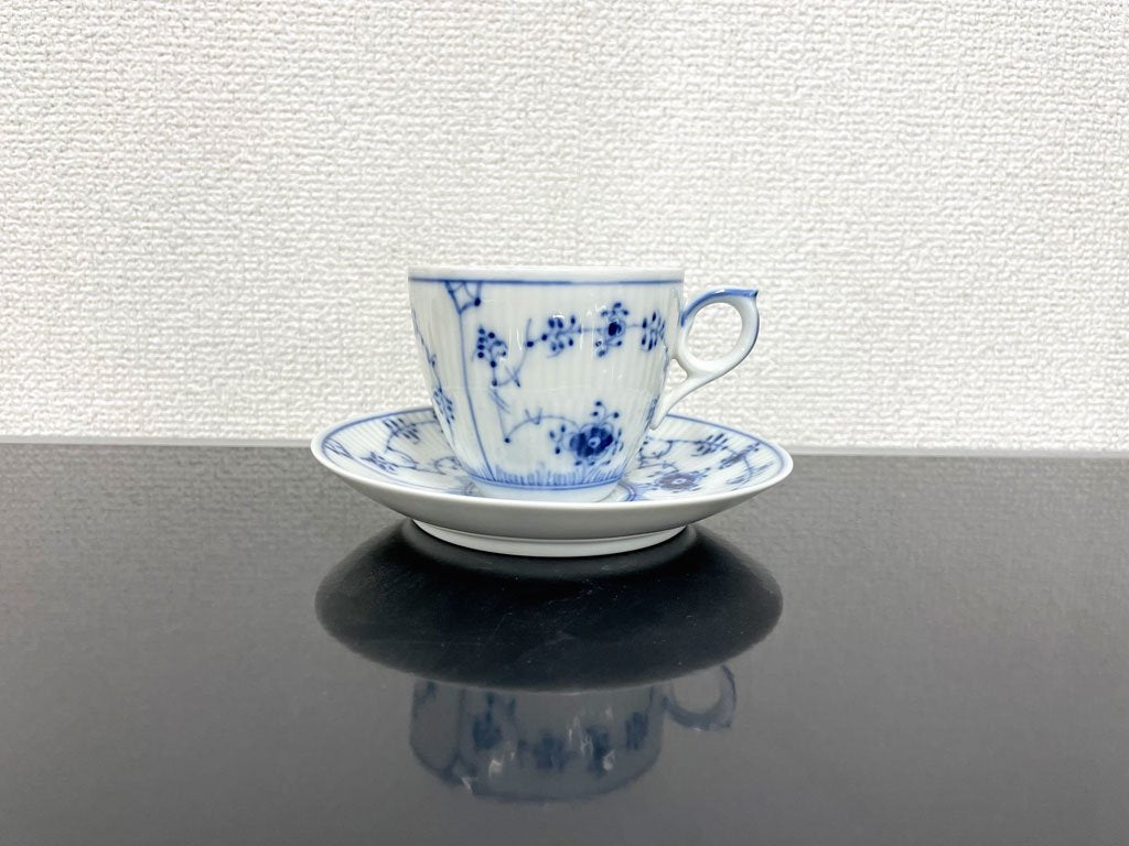 ロイヤルコペンハーゲン ROYAL COPENHAGEN ブルーフルーテッド プレイン カップ&ソーサー C&S 美品 〓