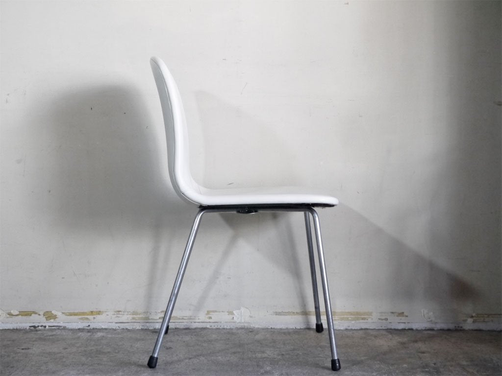 トラックファニチャー TRUCK FURNITURE ダイニングチェア ホワイト ビニールレザー スチールレッグ ■